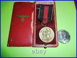 1 Oktober 1938 Bronze Medal / Ribbon / Germany Militaria Nice Item With Case