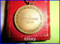 1 Oktober 1938 Bronze Medal / Ribbon / Germany Militaria Nice Item With Case