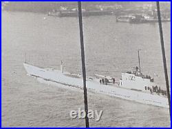 1929 US Navy Photo V4 ARGONAUT Submarine from Brooklyn Bridge, New York Skyline