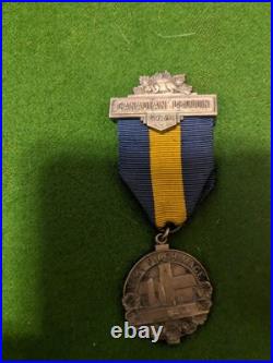 1936 Vimy Ridge Pilgrimage Medal(Cenotaph Unveiling) & Daily Telegraph Souvenir