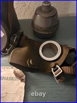 Antique 1938 Belgian Wartime GasMask WithCannister, Insert, Full Mask-Very Good