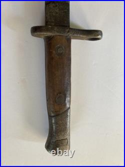 Antique Bayonet L8050 withscabbard