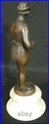 Antique European Bronze Hunting Sculpture Statue Signed Möseritz with Marble Base