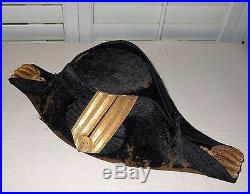 Antique U S Naval Officers Full Dress Cocked Hat & Epaulettes/WWI/Wt. Case