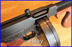 Denix, Thompson Tommy Gun Machine Gun, non-firing prop