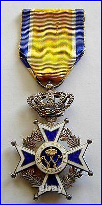 F343 NETHERLANDS Order of ORANIEN-NASSAU Knight silver enameled with case