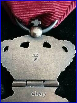 Greece Royal Order of King George I, 5th class with case RARE Emission SILVER