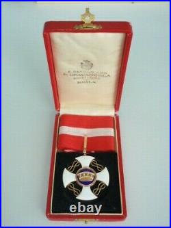 Italy Order Of The Crown Commander Grade Made In Gold. Cased. Rare. Vf+
