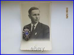LATVIA VINTAGE III CLASS SILVER BADGE ORDER OF CENSUS w. PHOTO OF RECIPIENT, M