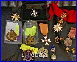 LOT/12 MEDALS ORDER of St John/KNIGHTS OF MALTA BREAST BADGE + 8-Canada & ww2