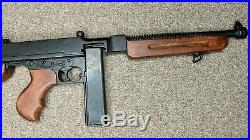 M1928A1 1928 Thompson SMG Submachine Gun U. S. Military Version Denix Replica