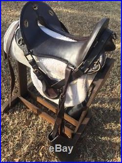 Mcclellan saddle 12 inches seat probably 1904 original, stamped US stirrups