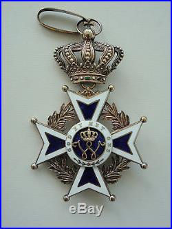 Netherlands Order Of House Of Nassau Commander Grade Neck Badge. Cased. Rare. Ef