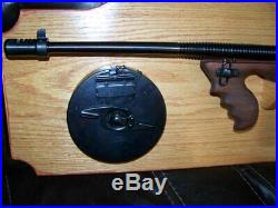 OAK HANGING DISPLAY FOR THOMPSON 1927A-1 (T-1) WithSTICK & DRUM. TOMMY GUN! #W1