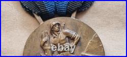 Original Fascist Medal Duce Gruppo Rionale Fascista Dante Rossi Ai Reduci A. O. I