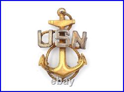 Original Post-WWI US Navy Chief Petty Officer CPO Fouled-anchor Cap Badge