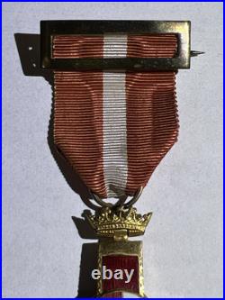 Original Spanish WWII Era Sterling Order of Military Merit Cross Red Distinction