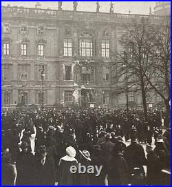 POST-WW1 GERMAN FREIKORPS BERLIN STREET FIGHT with PALACE DESTROYED PHOTO POSTCARD