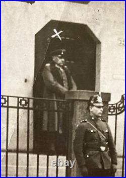 PRE-WW2 GERMAN FIELD MARSHAL VON HINDENBURG withPATRIOTIC MARCHERS 4/29/1925 PHOTO