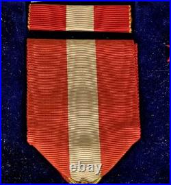 Pre-War Italian Order Of The Crown Knight With Box And Miniature