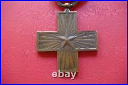 RARE ITALY Croce al merito di guerra Variante F MEDAL War Merit Cross