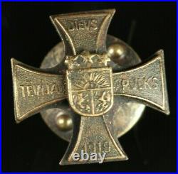 RARE Orig Latvia 1920s (Jtnieku pulks) Cavalry Regiment Army Breast Badge