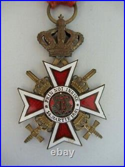 ROMANIA KINGDOM CROWN ORDER OFFICER GRADE With SWORDS. TYPE 2. RARE! 1