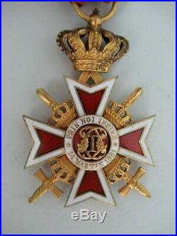 ROMANIA KINGDOM CROWN ORDER OFFICER GRADE With SWORDS. TYPE 2. RARE. EF