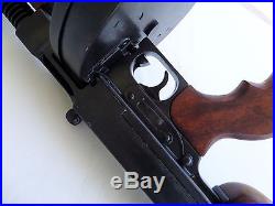 Replica THOMPSON TOMMY GUN S. M. G. SUB-MACHINE GUN DENIX NON-FIRING