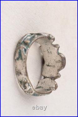 Skull Bones Ring war period ww1 WWI Battlefield artifact ww2 Military Size 8.5 Skull Bones Ring war period ww1 WWI Battlefield artifact ww2 Military Size 8.5