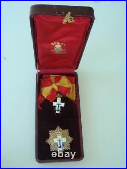 Spain Order Of Naval Merit Grand Cross Set. Silver. Cased Early Variation Rare