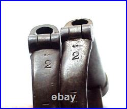 W. W. I ANTIQUE STANDARD SIZE HANDCUFFS With KEY W. W. I ANTIQUE STANDARD SIZE HANDCUFFS With KEY