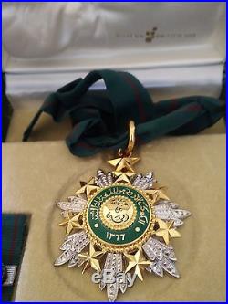 Wissam Kawkab 1949 1366 H Order of the Star of Jordan Complete Set Medal Badge